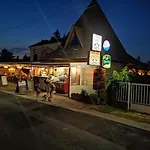 Viktor Bor- Es Vendeghaz**** Bed and Breakfast Balatonmáriafürdő