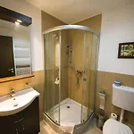 Viktor Bor- Es Vendeghaz**** Bed and Breakfast 4*