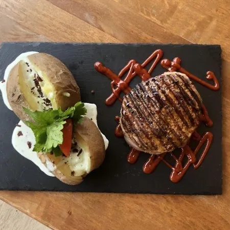 Bed and breakfast Viktor Bor- és Vendégház**** Balatonmáriafürdő