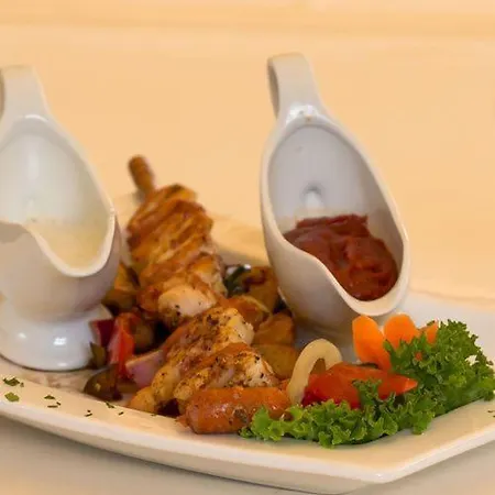 Bed and breakfast Viktor Bor- és Vendégház**** 3*