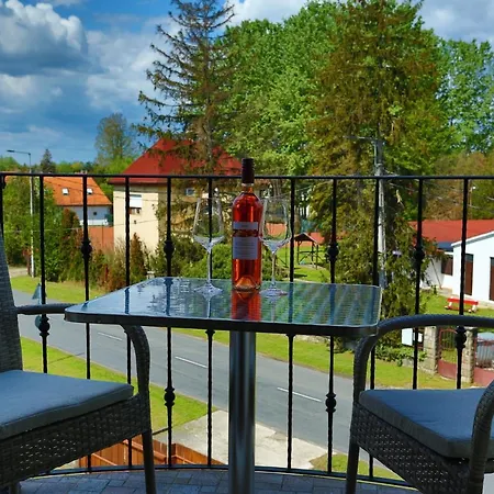 Viktor Bor- Es Vendeghaz**** Bed and Breakfast Balatonmáriafürdő