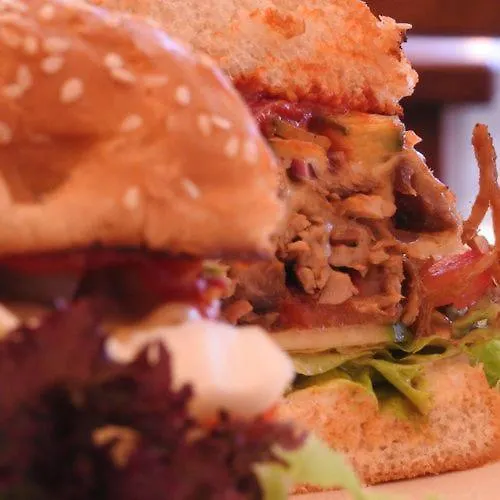 Viktor Bor- Es Vendeghaz**** Bed & Breakfast