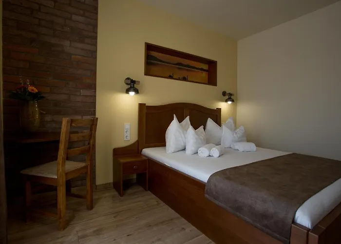 Viktor Bor- Es Vendeghaz**** Bed & Breakfast Balatonmáriafürdő