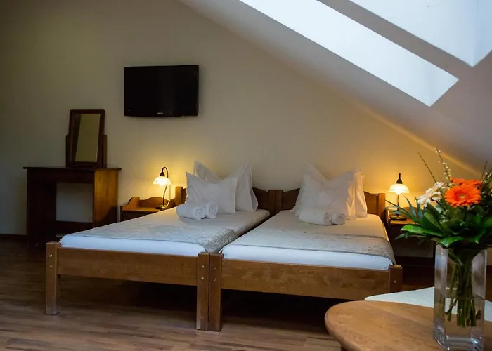 Viktor Bor- Es Vendeghaz**** Balatonmáriafürdő